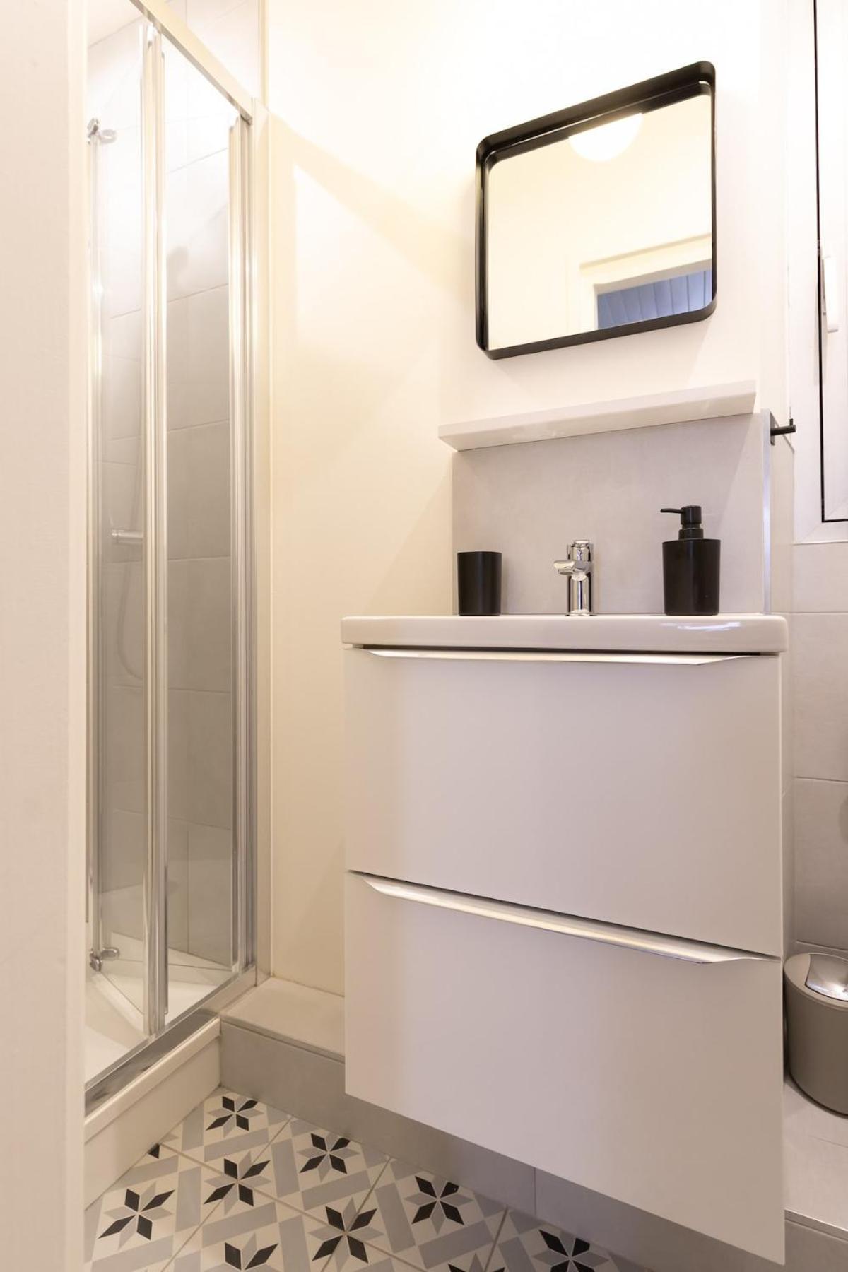 מודן Au Petit Sommet 1 - Appartement Centre Ville 30M2 מראה חיצוני תמונה